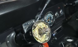 Reparatur des Pannen-/Blinkerschalter beim CJ7 - hier bei einer Automatik-Lenksäule